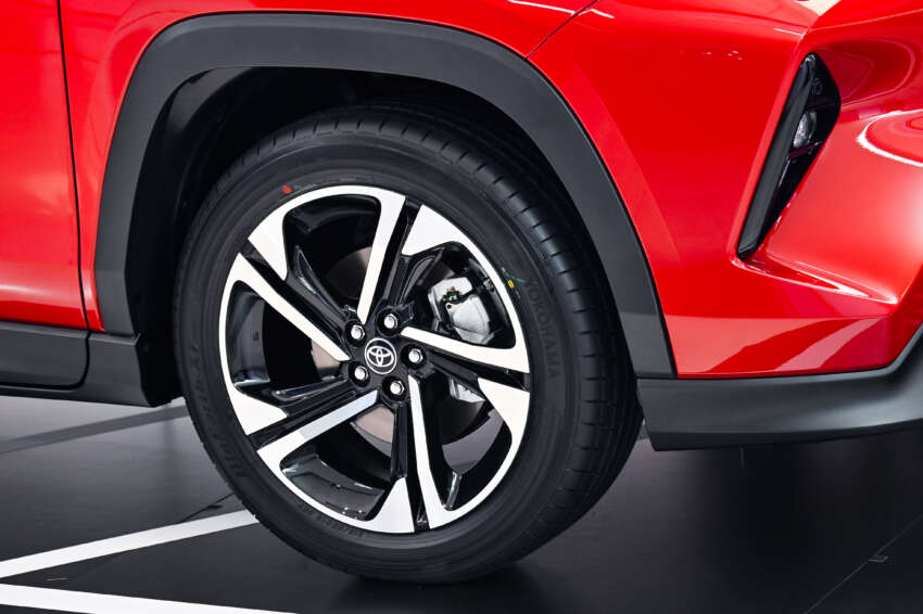 Toyota Yaris Cross kini di Thailand – hanya hibrid 1.5L, bermula RM101k; Perodua D66B di M’sia tak lama lagi? 1679073