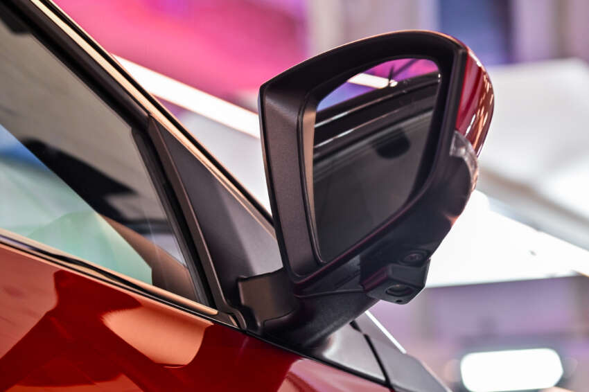 Toyota Yaris Cross kini di Thailand – hanya hibrid 1.5L, bermula RM101k; Perodua D66B di M’sia tak lama lagi? 1679079