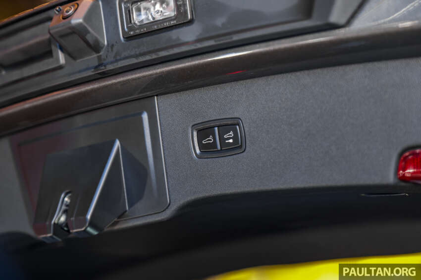 2024 Porsche Cayenne E3 facelift CKD launched in Malaysia; more power, new look inside/out; RM600k 1676151