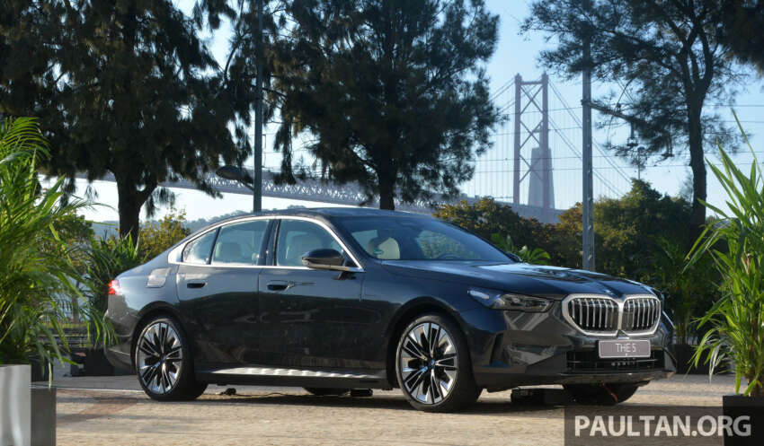 2024 BMW 530e PHEV – live pics of G60 plug-in hybrid, 100 km EV range, more power, the best of both worlds 1674147