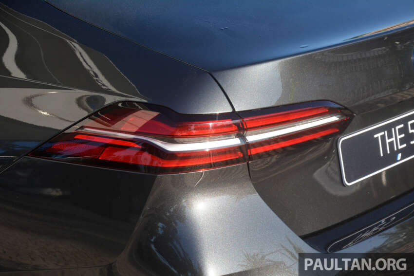 2024 BMW 530e PHEV – live pics of G60 plug-in hybrid, 100 km EV range, more power, the best of both worlds 1674158