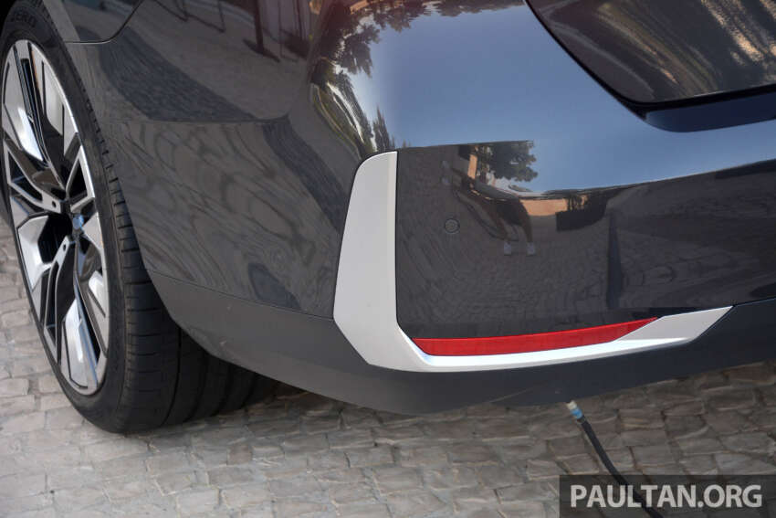 2024 BMW 530e PHEV – live pics of G60 plug-in hybrid, 100 km EV range, more power, the best of both worlds 1674163