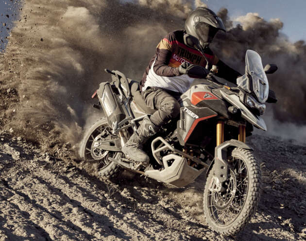 2024 Triumph Tiger 900 adventure-tourers upgraded