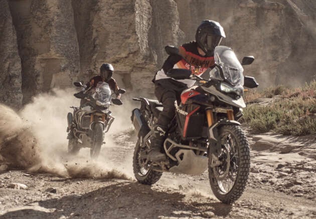 2024 Triumph Tiger 900 adventure-tourers upgraded