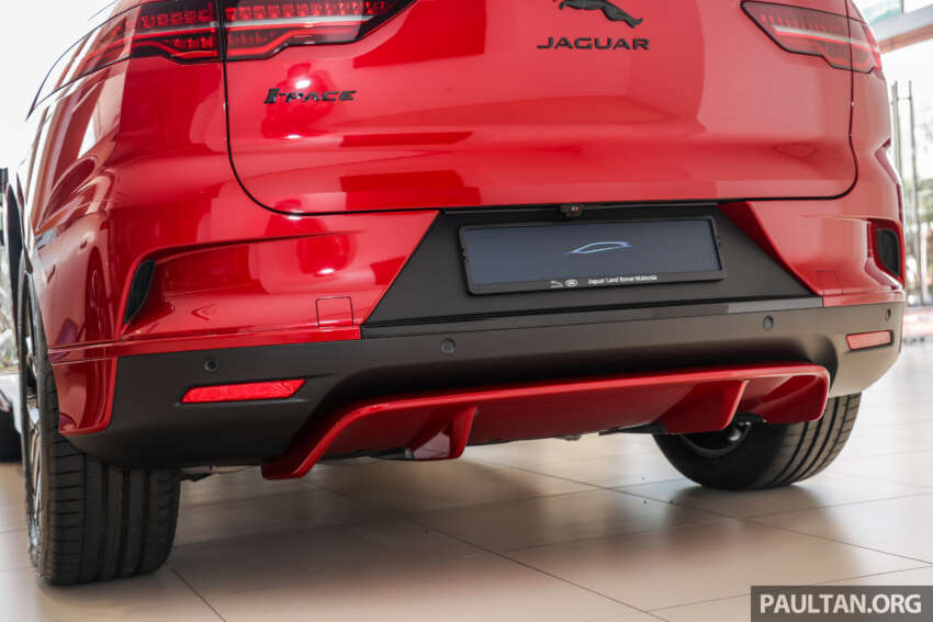 2023 Jaguar I-Pace EV – with RM12k Stealth Pack 1709291