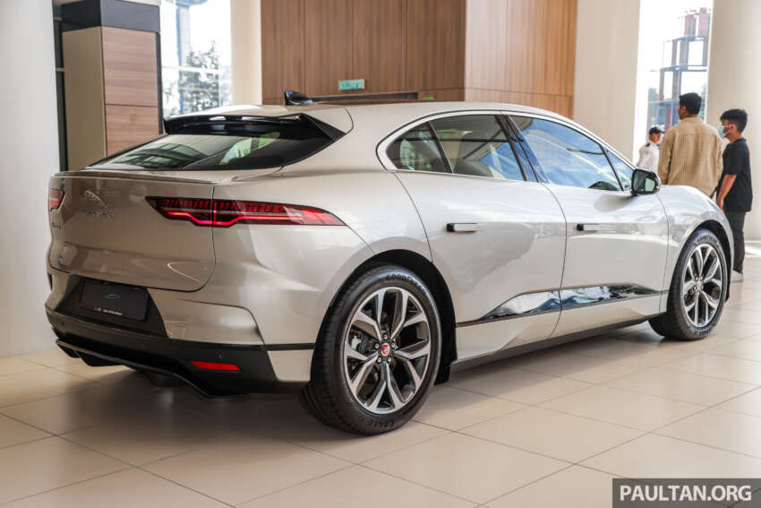 2023 Jaguar I-Pace EV – with RM12k Stealth Pack 1709298