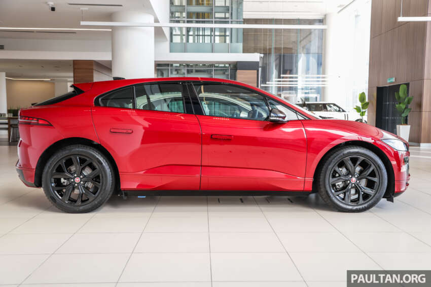 2023 Jaguar I-Pace EV – with RM12k Stealth Pack 1709267