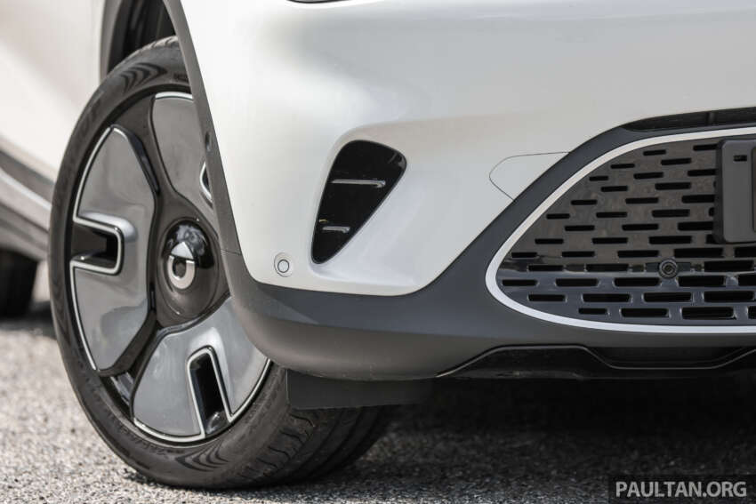 2024 smart #1 walk-around video tour – up to 440 km range; from RM189k; most ideal EV for Malaysia yet? 1711363