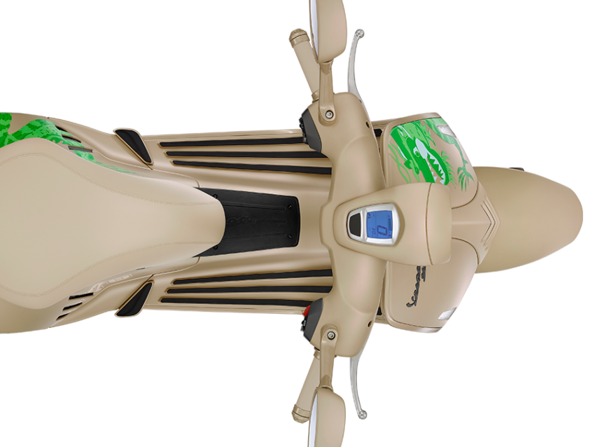 Vespa 946 Dragon  ushers in the Lunar New Year 1719189