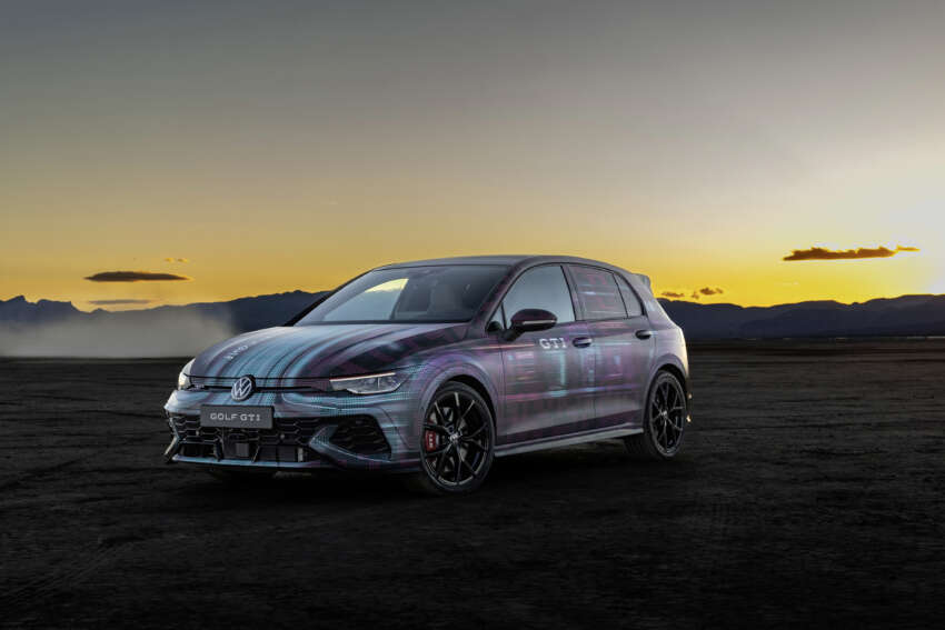 2025 Volkswagen Golf GTI facelift teased – touch controls revert to normal buttons; ChatGPT integration 1714001
