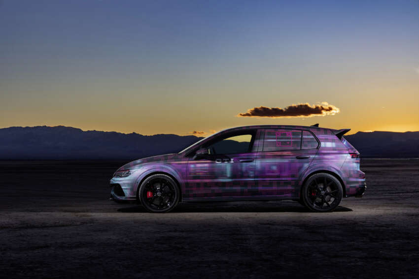 2025 Volkswagen Golf GTI facelift teased – touch controls revert to normal buttons; ChatGPT integration 1714002