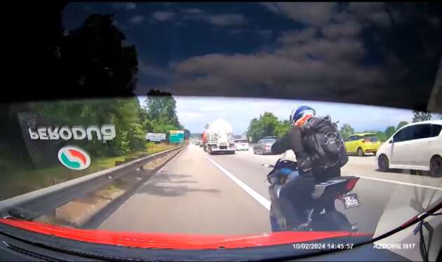 Biker knocks side mirror of PLUS Smartlane user in Rawang – police urging both parties to make report
