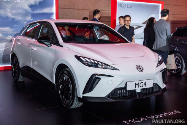 MG4 EV Standard gets optional leatherette with suede seat upgrade – RM1.6k for new and current owners