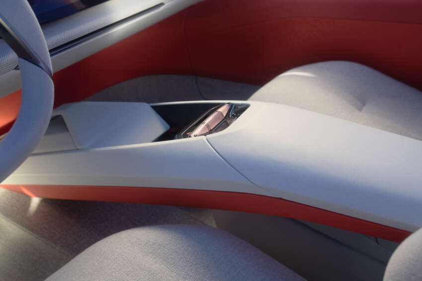 BMW Vision Neue Klasse X previews 2025 iX3 electric SUV – small kidney grille; customisable interior, sound 1742571