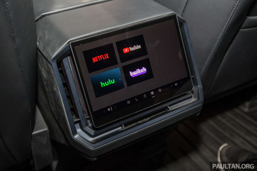 Tesla Cybertruck tiba di Malaysia – bakal dipamerkan di bilik pameran Mei nanti, tetapi bukan untuk dijual 1749515