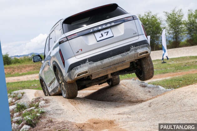 2024 Jaecoo J7 – we test out 197 PS/290 Nm 1.6T AWD SUV off-road ahead of launch; RM160k estimated