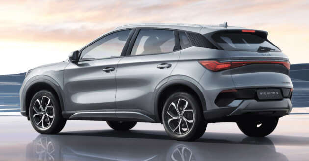 BYD Atto 3 2024 di M’sia – tempahan dibuka, hanya varian SR, RM149,800, skrin dan logo belakang baru