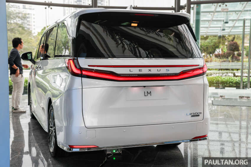 2024 Lexus LM in Malaysia – posh Alphard/Vellfire, 7-seat LM350h and 4-seat LM500h, RM1.2mil to RM1.5mil 1770238