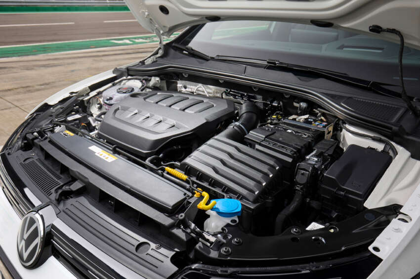 2024 Volkswagen Golf GTI Clubsport Mk8.5 debuts – more aggressive styling, 300 PS; 0-100 km/h in 5.6s 1774326