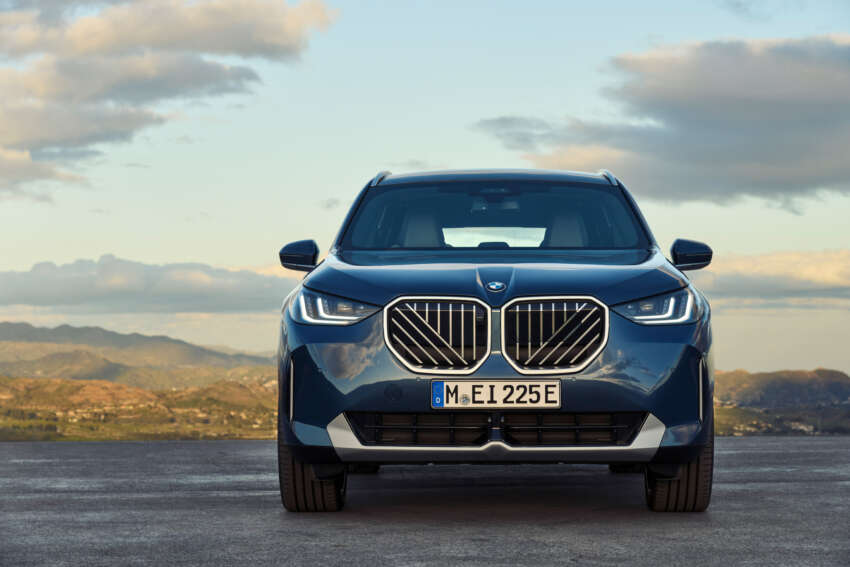 BMW X3 2025 didedah — rekaan G45 lebih menonjol, format nama baru; jarak EV untuk PHEV hingga 90 km 1778985