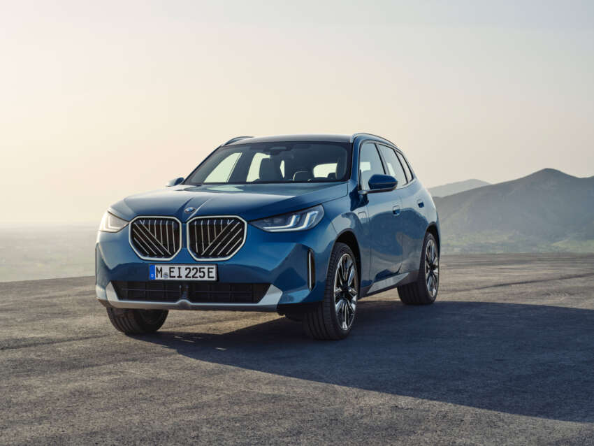 2025 BMW X3 debuts – G45 gets bold redesign, new variant naming scheme; PHEV up to 90 km EV range 1778625