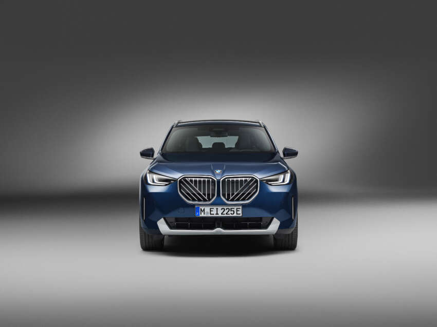 2025 BMW X3 debuts – G45 gets bold redesign, new variant naming scheme; PHEV up to 90 km EV range 1778652