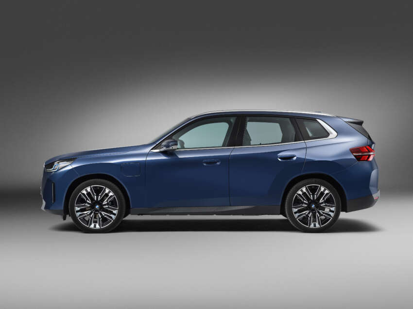 2025 BMW X3 debuts – G45 gets bold redesign, new variant naming scheme; PHEV up to 90 km EV range 1778654