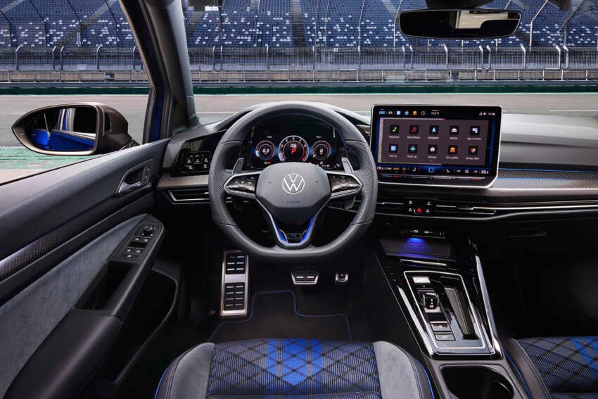 2025 Volkswagen Mk8.5 Golf R hatch, Golf R Variant estate – 333 PS/420 Nm 2.0T AWD, 270 km/h top speed 1782390