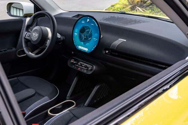 2024 MINI Cooper SE review – new Chinese-built EV MINI Hatch has nearly 2x range, but is it less fun?