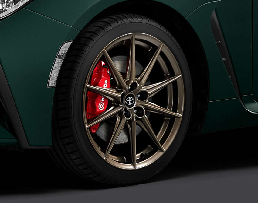 Toyota GR86 updated with retuned dampers, EPS – Hakone, Ridge Green Limited special editions added 1790437