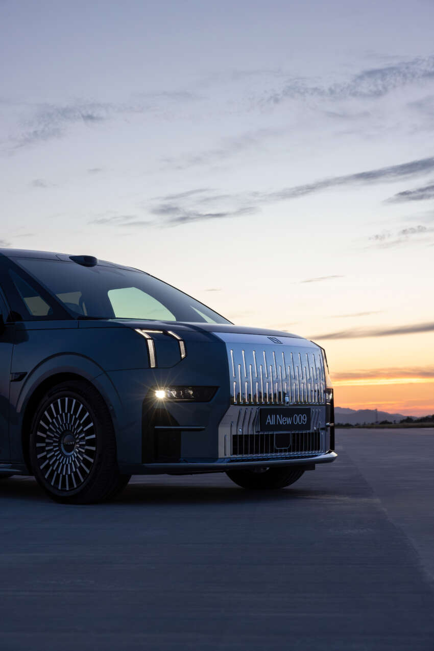 2024 Zeekr 009 debuts – new FWD, 7-seat variants; up to 789 PS, 900 km CLTC range; RHD for HK fr RM453k 1793359