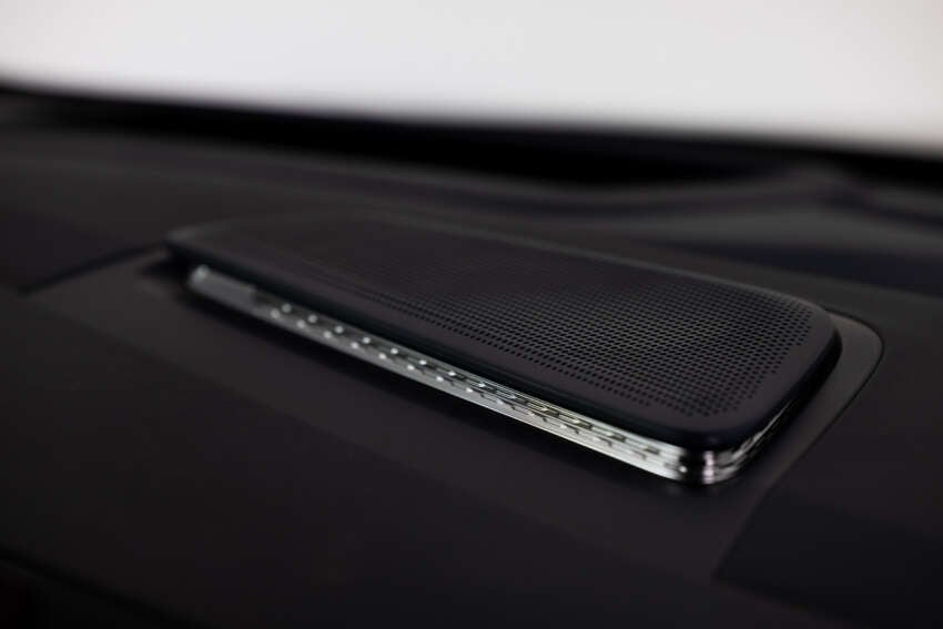 2024 Zeekr 009 debuts – new FWD, 7-seat variants; up to 789 PS, 900 km CLTC range; RHD for HK fr RM453k 1793370