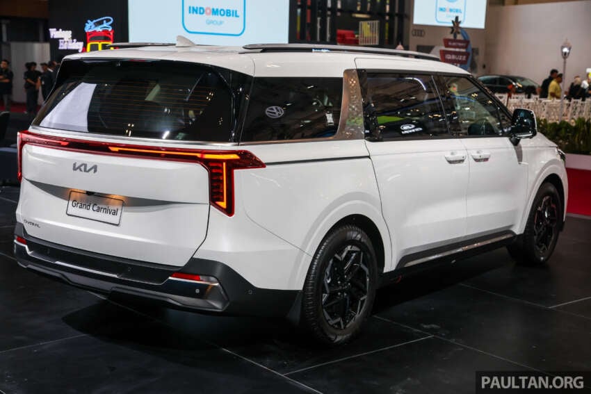 GIIAS 2024: Kia Carnival Hybrid launched in Indonesia – 245 PS 1.6 litre turbo petrol hybrid, over RM400k! 1791038