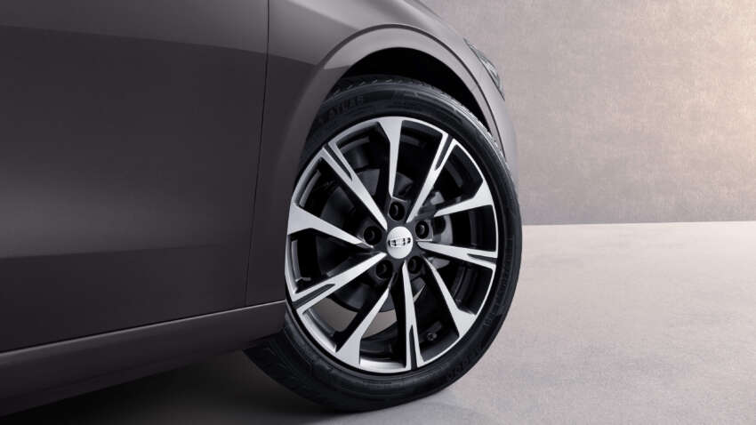 2025 Geely Emgrand facelift – 1.5L NA, 5MT/CVT, 540-degree cameras; Proton S70 twin from RM45k in China 1787525