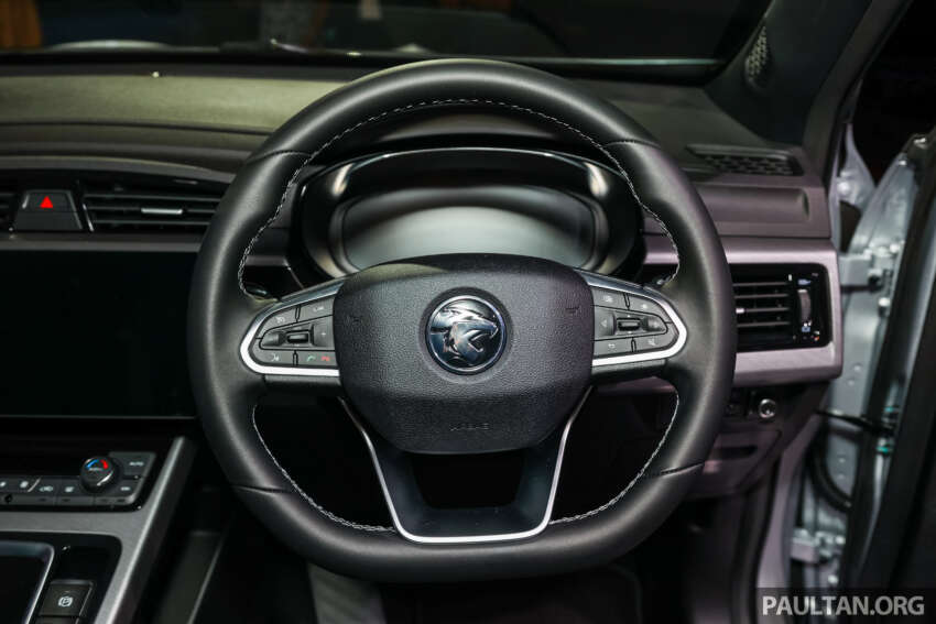 2025 Proton X70 facelift launched – same price, bigger screen, AACP, from RM99k, RM7k early bird discount! 1803901