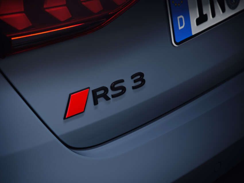 2025 Audi RS3 facelift debuts – sedan/Sportback; 400 PS 2.5T five-cylinder; 7:33.123 min Nürburgring time 1805616