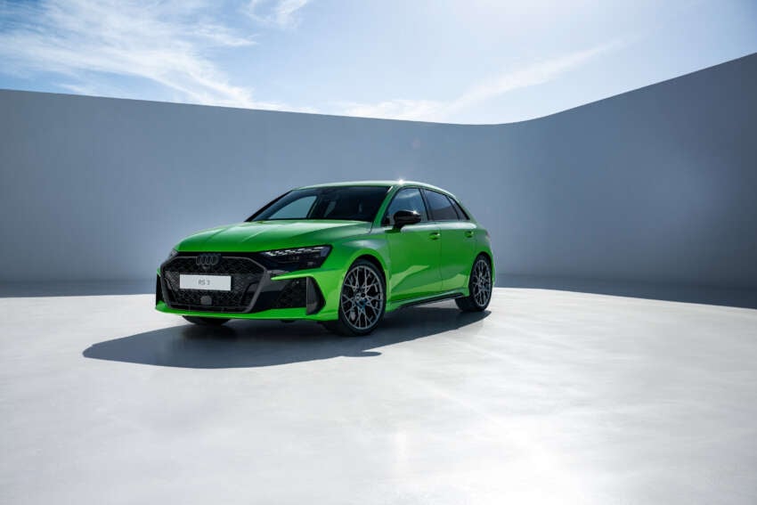 2025 Audi RS3 facelift debuts – sedan/Sportback; 400 PS 2.5T five-cylinder; 7:33.123 min Nürburgring time 1805498