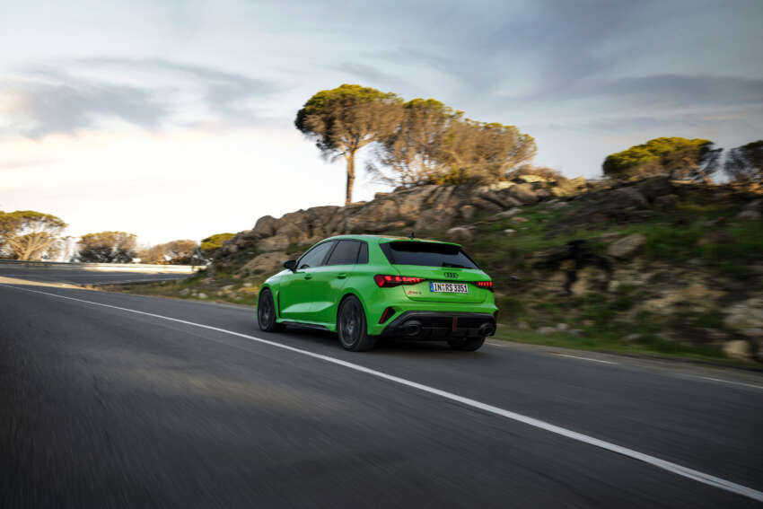2025 Audi RS3 facelift debuts – sedan/Sportback; 400 PS 2.5T five-cylinder; 7:33.123 min Nürburgring time 1805509