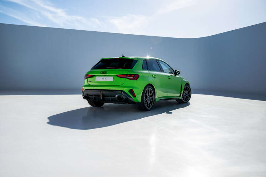2025 Audi RS3 facelift debuts – sedan/Sportback; 400 PS 2.5T five-cylinder; 7:33.123 min Nürburgring time 1805499