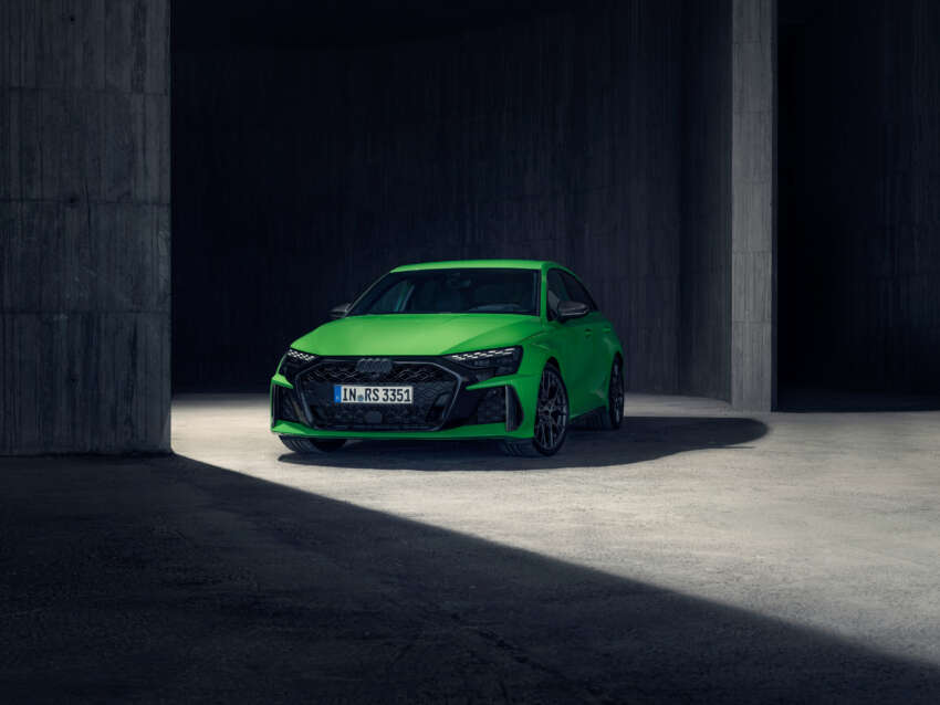 2025 Audi RS3 facelift debuts – sedan/Sportback; 400 PS 2.5T five-cylinder; 7:33.123 min Nürburgring time 1805523