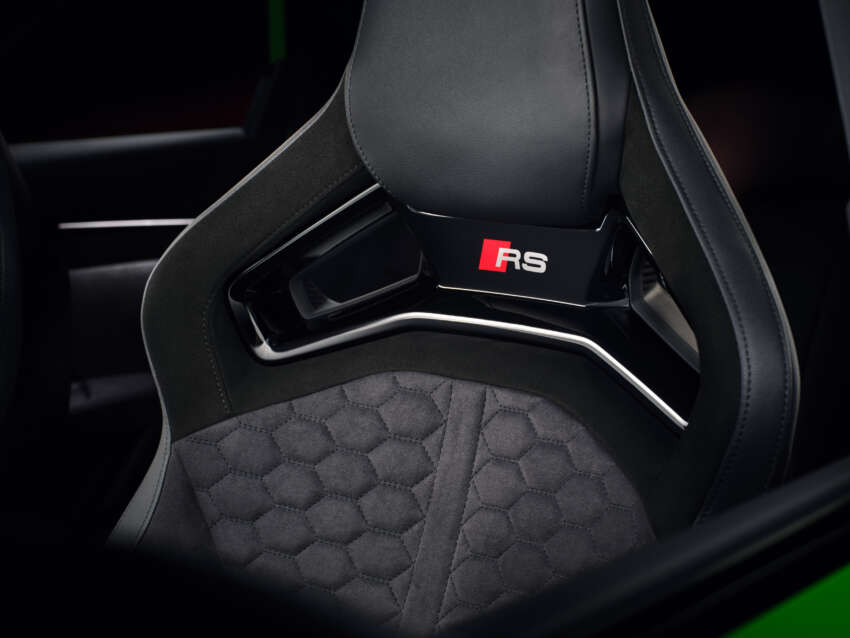 2025 Audi RS3 facelift debuts – sedan/Sportback; 400 PS 2.5T five-cylinder; 7:33.123 min Nürburgring time 1805548