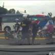 Johor Bahru police uses buses to block <em>mat rempit</em>; 115 bikes seized in joint operation with JPJ, JAS