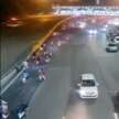 Mat Rempits ride against traffic at Puchong highway toll to escape police – time to use buses to block?