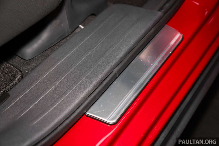 Mitsubishi Xpander 2024 <em>facelift</em> dibuka tempahan di Malaysia — wajah baru, masih 4AT, anggaran RM115k 1816249