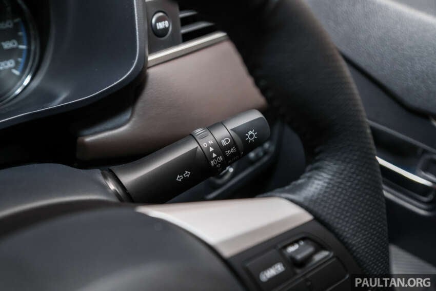 Mitsubishi Xpander 2024 <em>facelift</em> dibuka tempahan di Malaysia — wajah baru, masih 4AT, anggaran RM115k 1816189