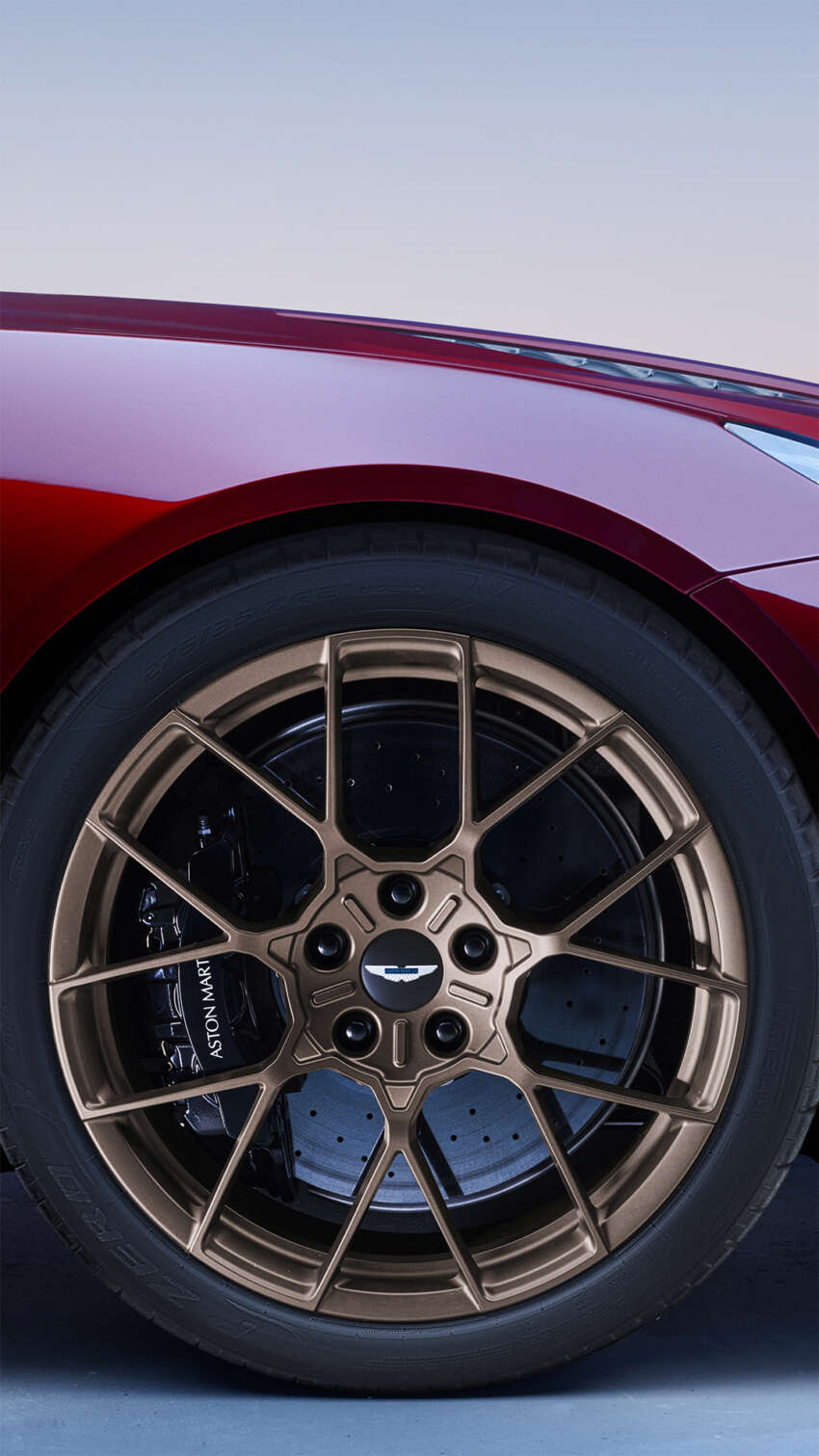 2025 Aston Martin Vanquish – V12 bruiser returns with 835 PS, 1,000 Nm, highest ever top speed at 345 km/h 1812055