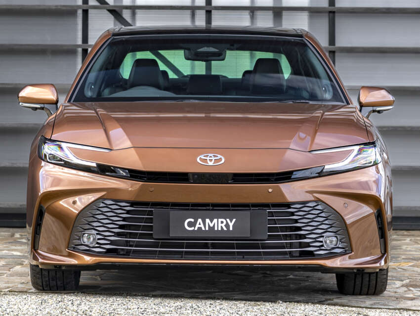 2025 Toyota Camry launched in Australia – D-segment sedan gets 2.5L hybrid, three variants; from RM116k 1819710