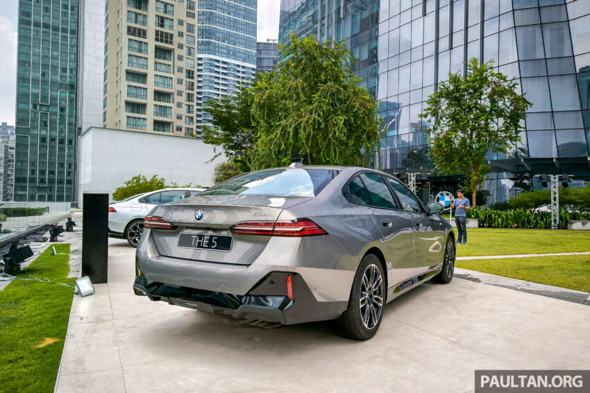 New BMW 520i M Sport joins G60 5 Series showcase at ‘Sky5pace’ event in KL – sporty ICE variant, fr RM350k 1823551