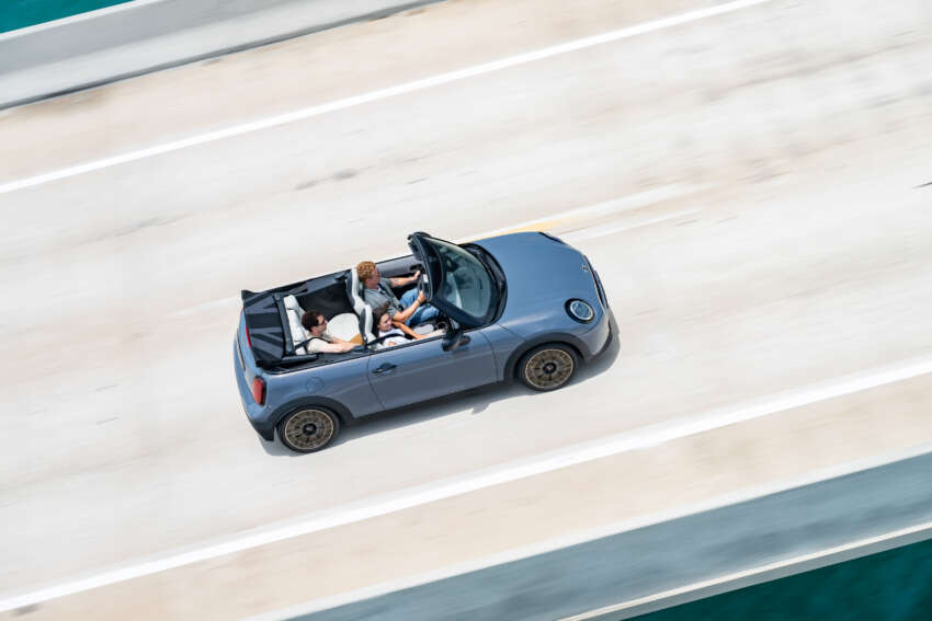 2024 MINI Cooper Convertible debuts – new F67 made in Oxford; three engine options; roof opens in 18s 1830326