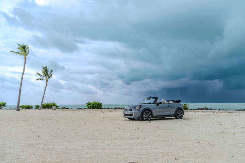 2024 MINI Cooper Convertible debuts – new F67 made in Oxford; three engine options; roof opens in 18s 1830352